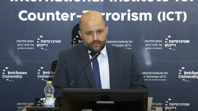 Еяль Хулата